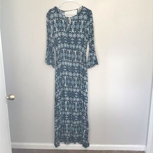 Maxi dress